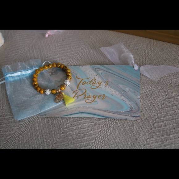 Prayer Bracelet & Card ❤️❤️ - Picture 3 of 3